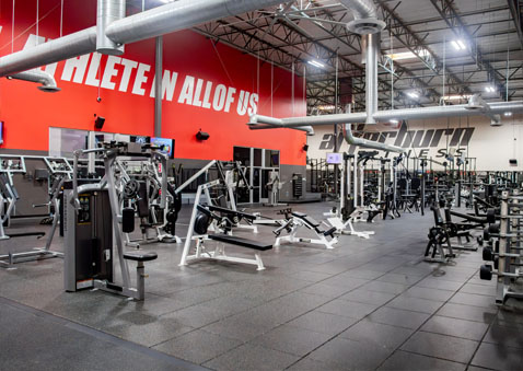 Afterburn Fitness Locations: weight machines at the valencia health club