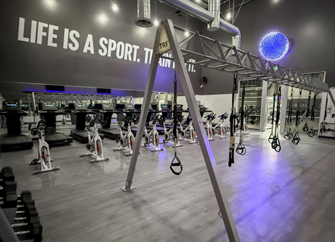 Afterburn Fitness Valencia, Spin room, spin bikes, group fitness classes