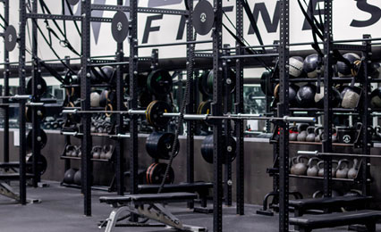 Weight rack in the gym at Afterburn Fitness Valencia gym